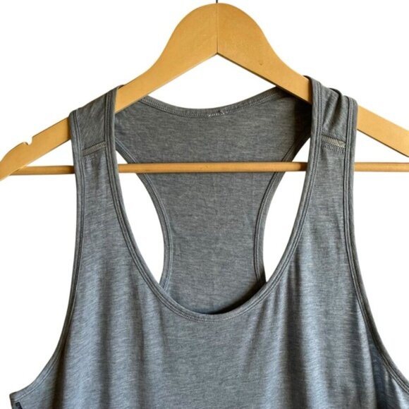 Lululemon Racerback Tank Top Size 6 Light Blue Gray - Picture 2 of 8